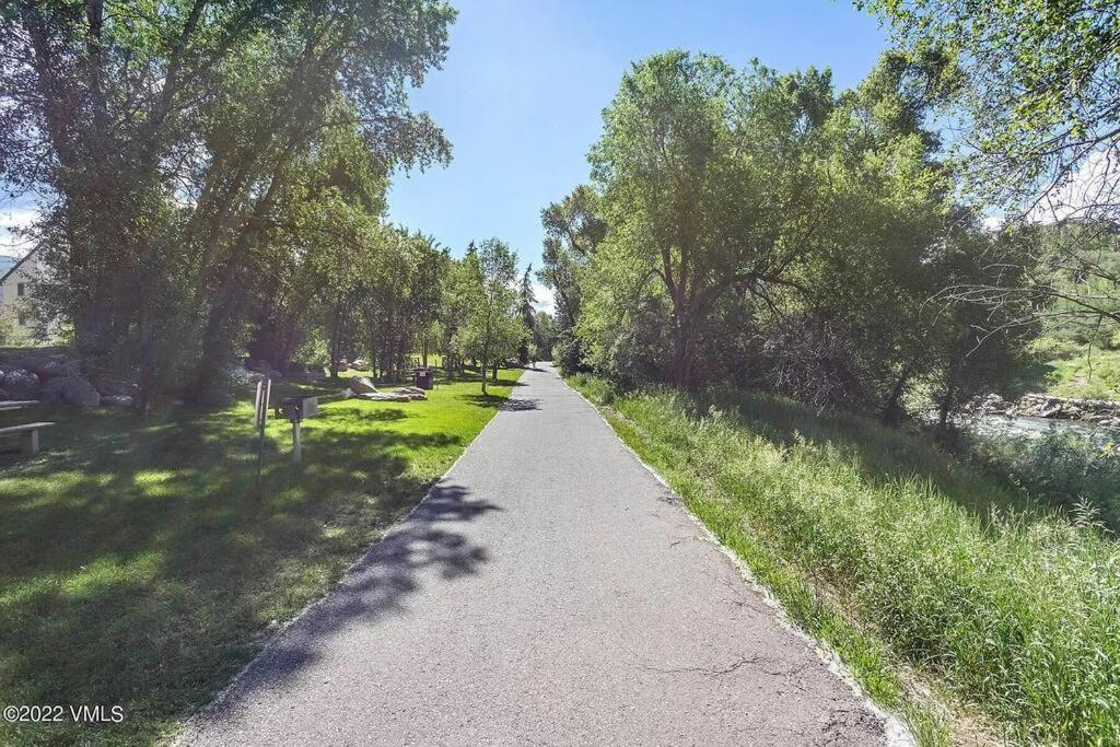 Beaver Creek 2 Bed 2 Bath Condo 1 Min Walk To Elk Lot Эйвон Экстерьер фото